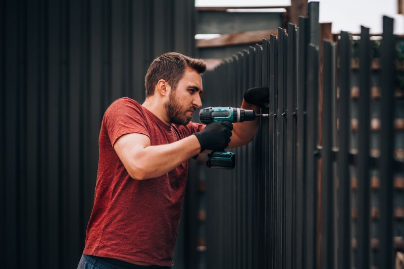 Metal Fence Construction in Grand Rapids, MI